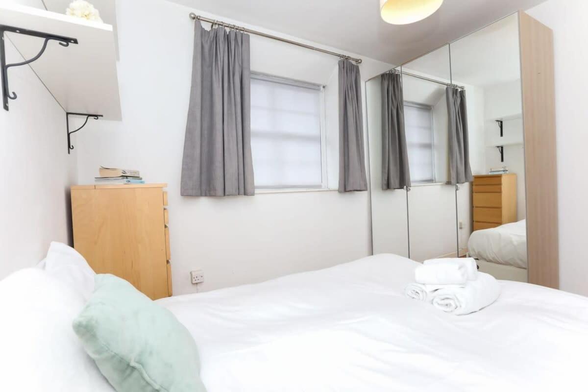 2 Bedroom Apartment In Waterloo Central London Ngoại thất bức ảnh