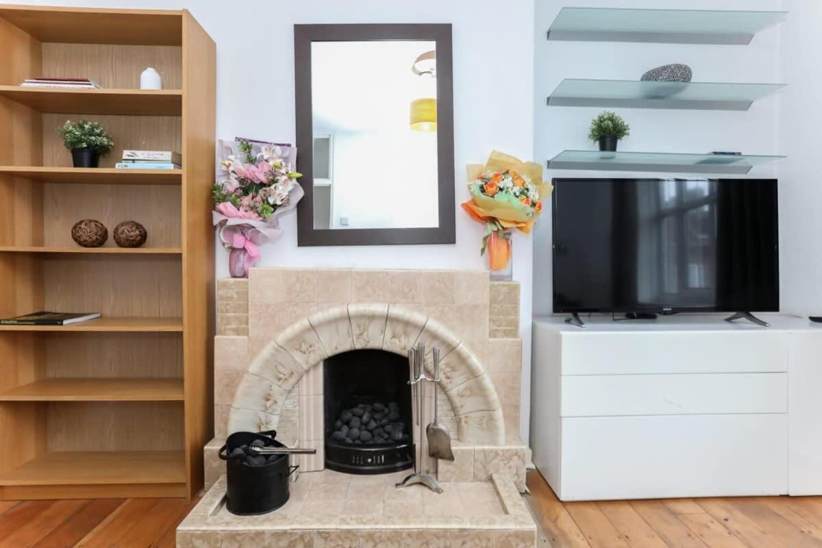 2 Bedroom Apartment In Waterloo Central London Ngoại thất bức ảnh